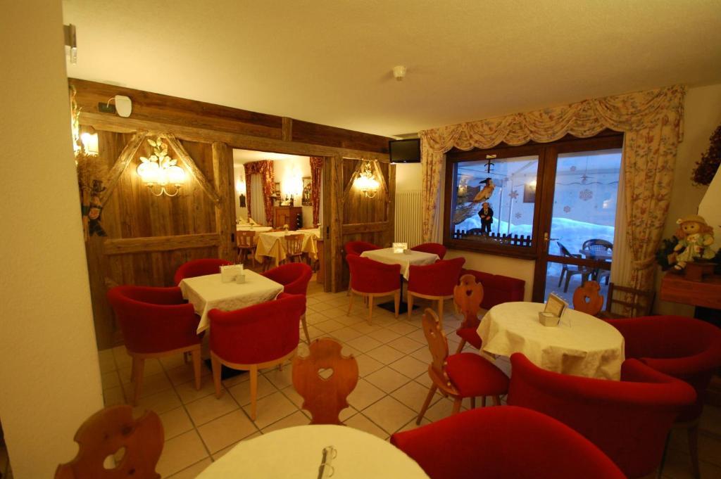 Chalet Fiocco Di Neve Pinzolo Bagian luar foto